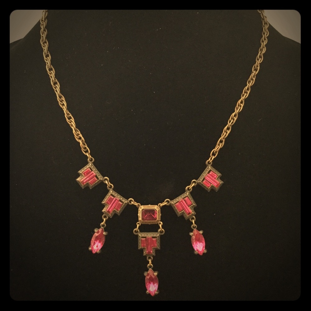 Vintage necklace With Purple Stones